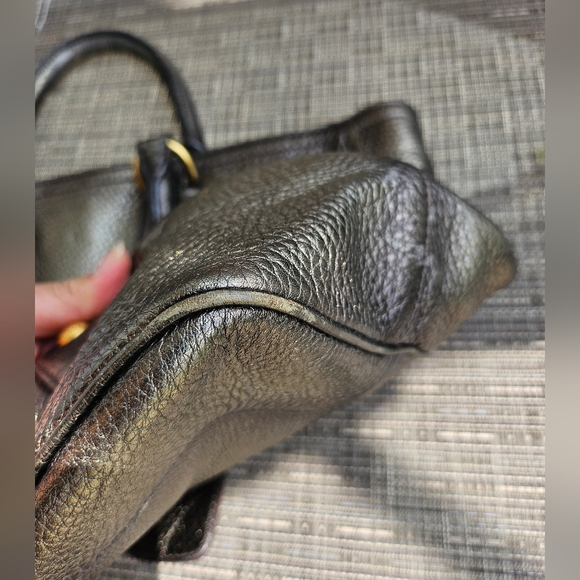 EUC Prada Metallic Gold leather Tote - Picture 15 of 17